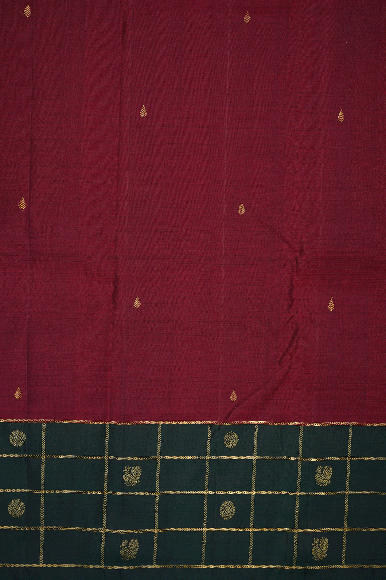 Thilagam Zari Buttis Berry Red Kanchipuram Silk Saree