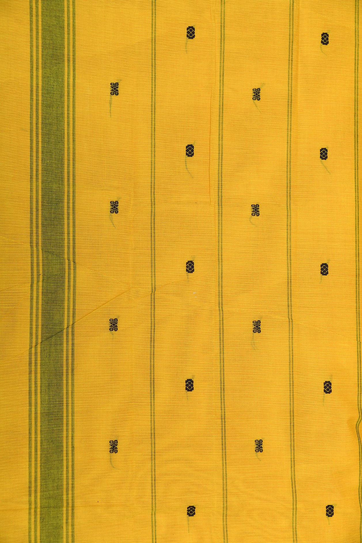 Thread Work Border In Buttis Yellow Chettinad Cotton Saree