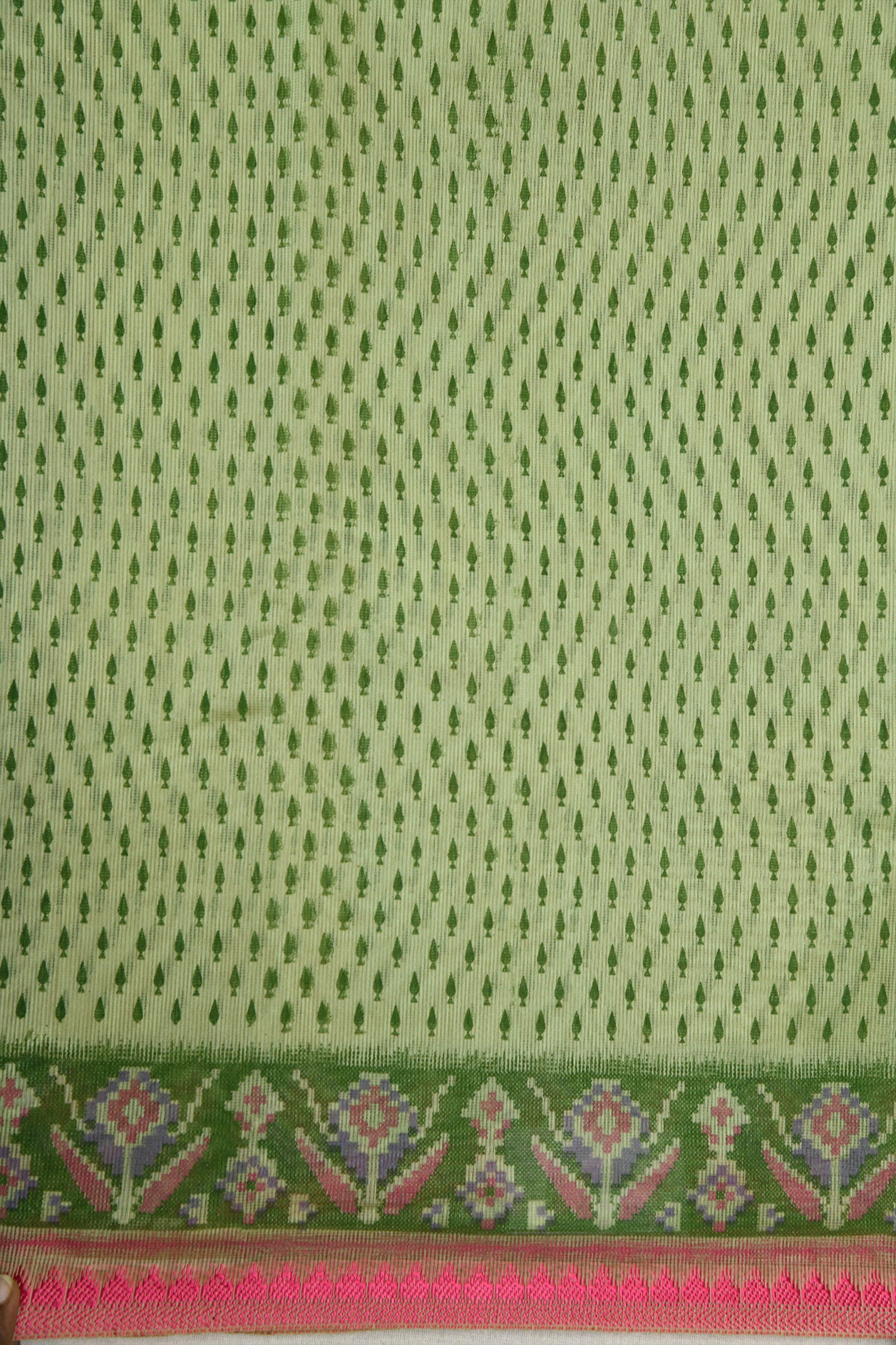 Thread Work Temple Border With Bindi Buttis Soft Green Semi Kota Cotton Saree