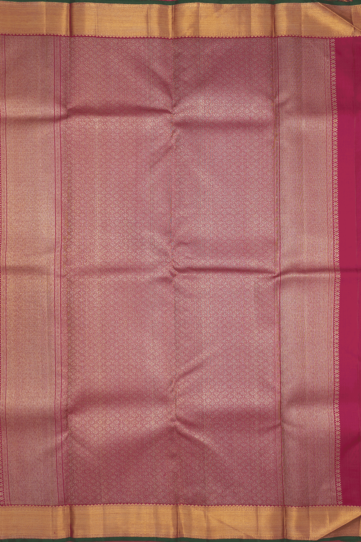 Threadwork And Paisley Motif Rani Pink Kanchipuram Silk Saree
