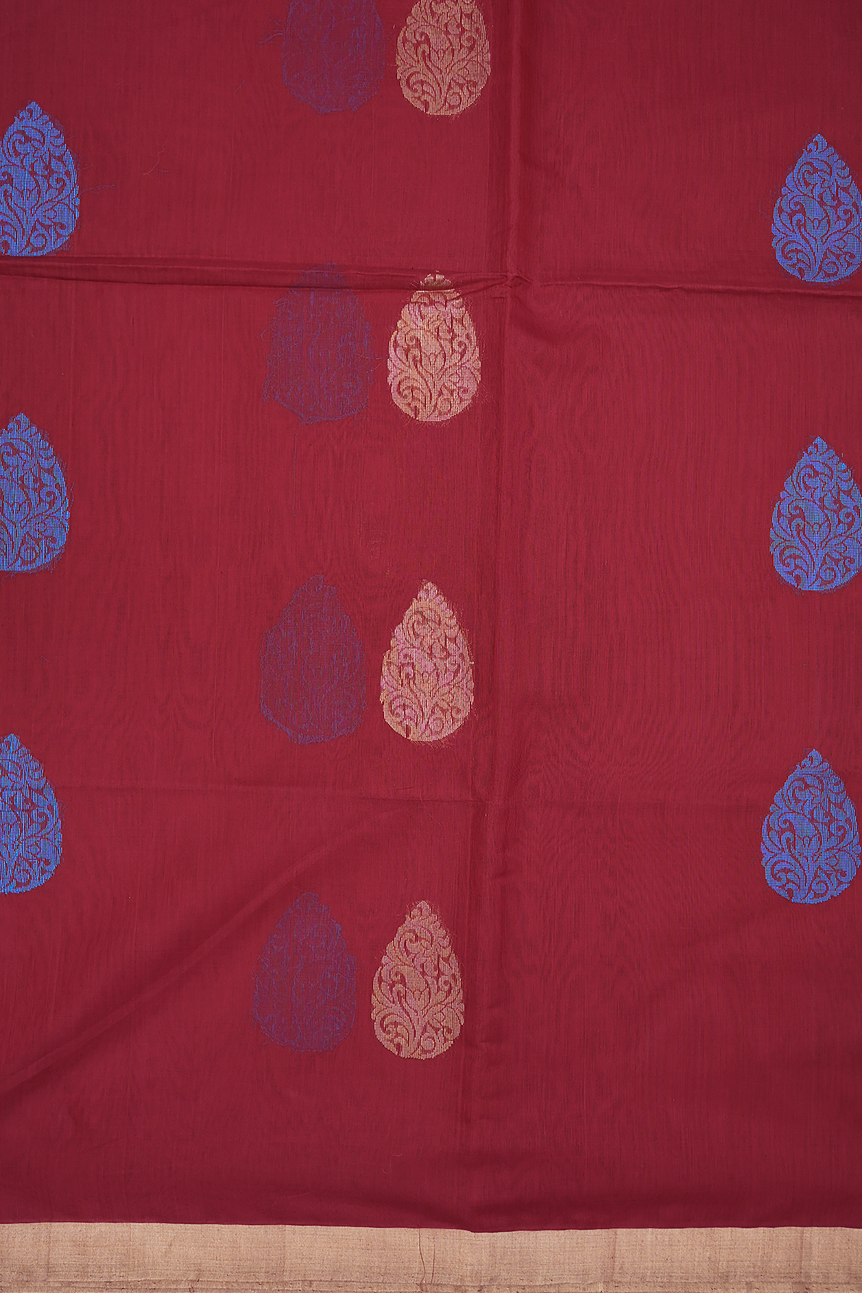 Threadwork And Zari Motif Cherry Red Kora Silk Cotton Saree