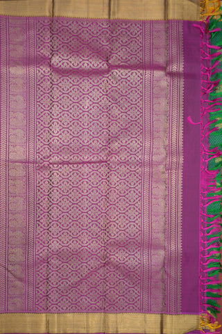 Threadwork With Peacock Zari Motifs Emerald Green Kanchipuram Silk Saree