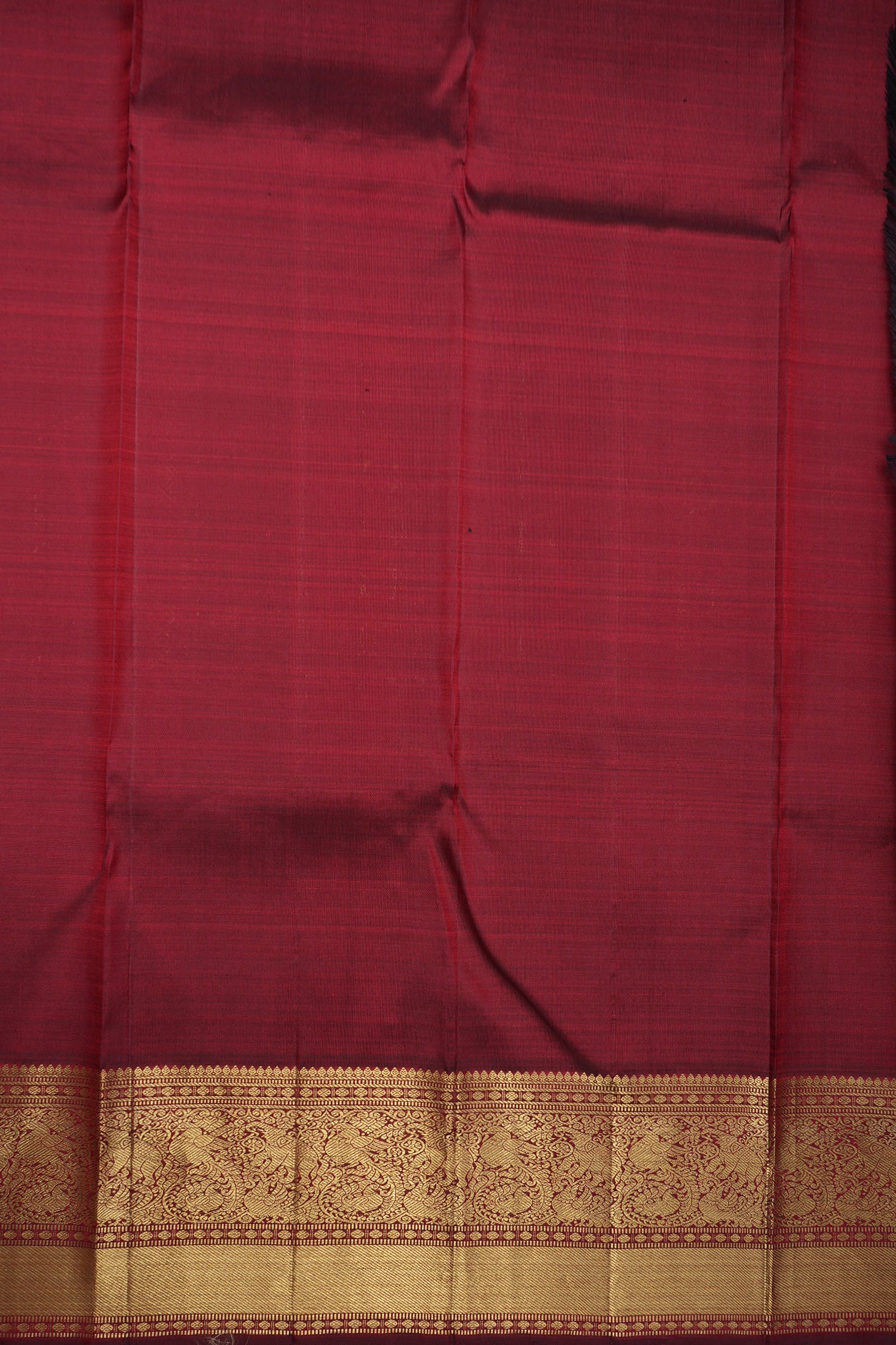 Traditional Border In Brocade Maroon Kanchipuram Silk Saree