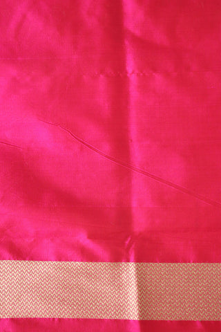 Chevron Border With Paisley Butta Hot Pink Banaras Silk Saree