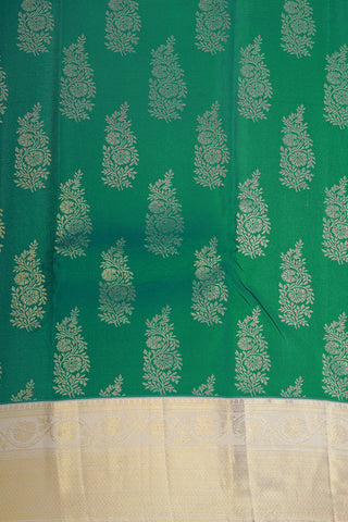 Vanki Border With Meenakari Work Flower Motif Pine Green Kanchipuram Silk Saree