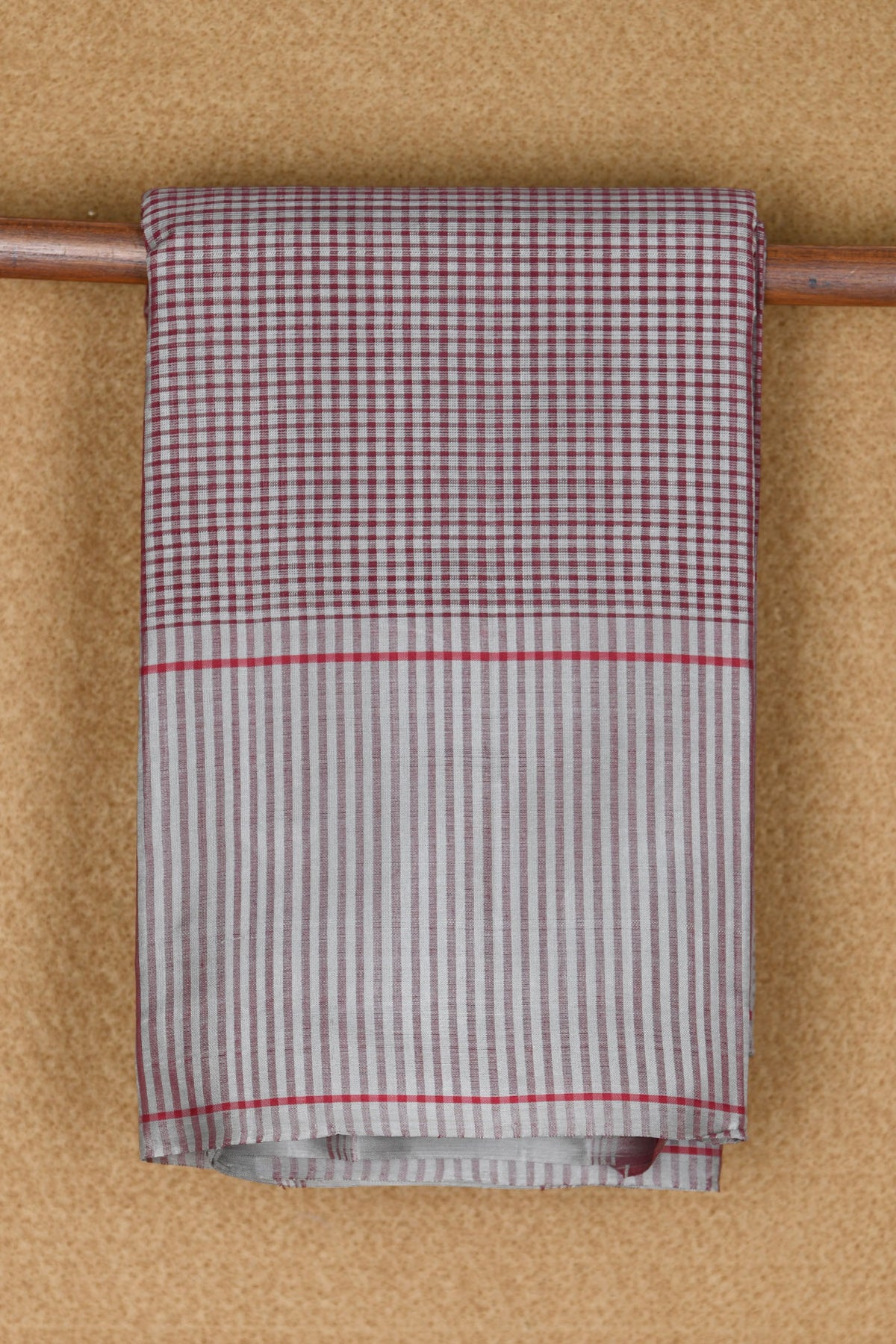 Vertical Stripes Border With Small Checks Grey And Maroon Koorainadu Cotton Saree