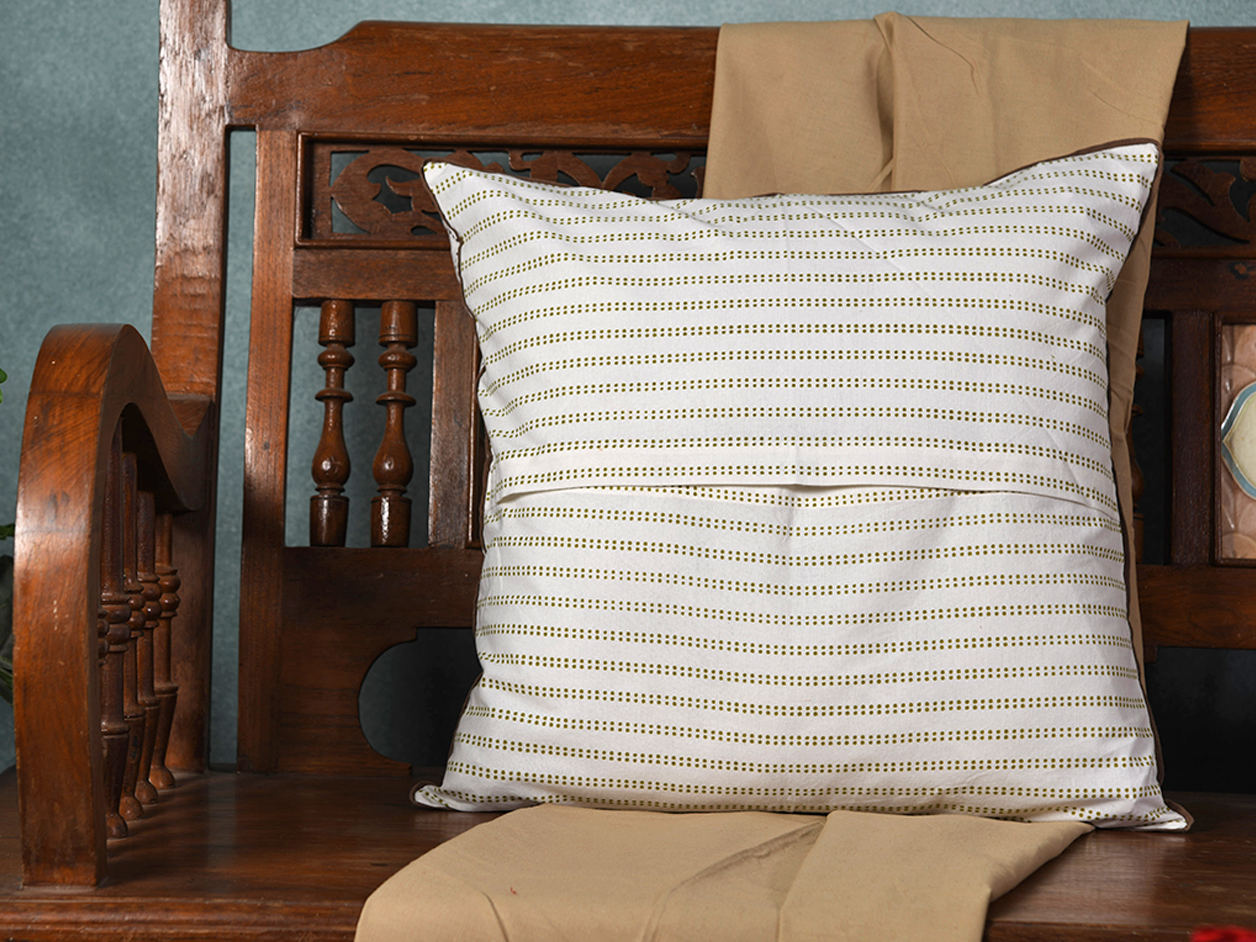 Traditional Kerosene Lamp Design Cotton Cushion Cover