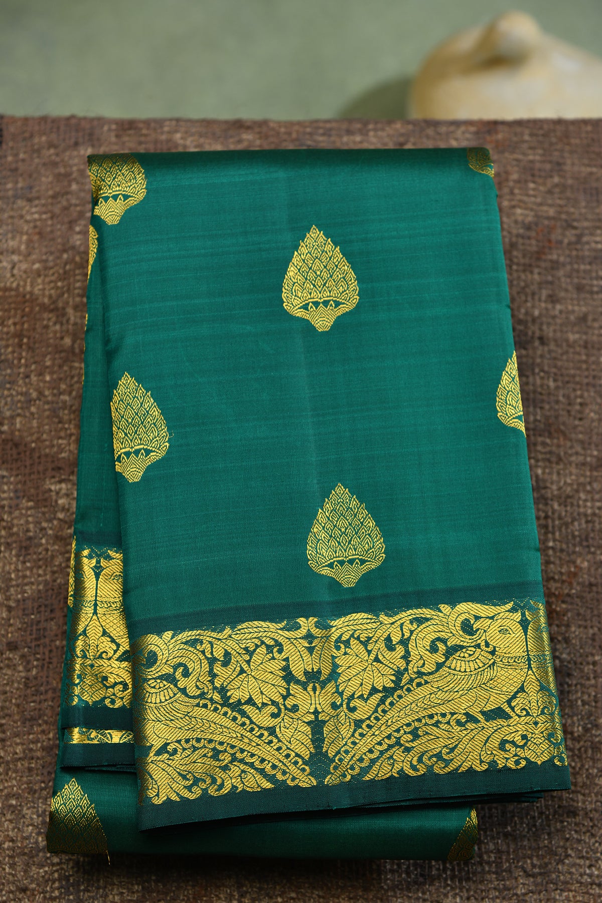 Zari Butta Fern Green Kanchipuram Silk Saree