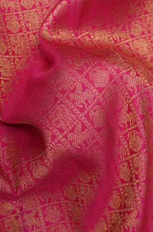 Zari Border In Brocade Rani Pink Kanchipuram Silk Saree