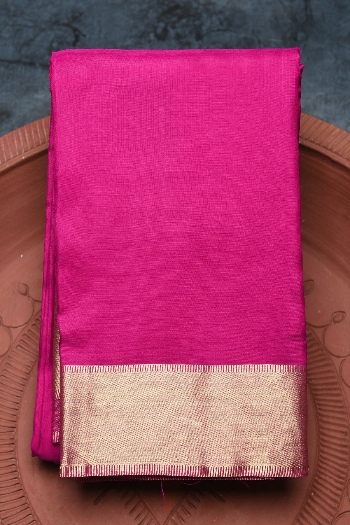Zari Border In Plain Magenta Pink Kanchipuram Silk Saree