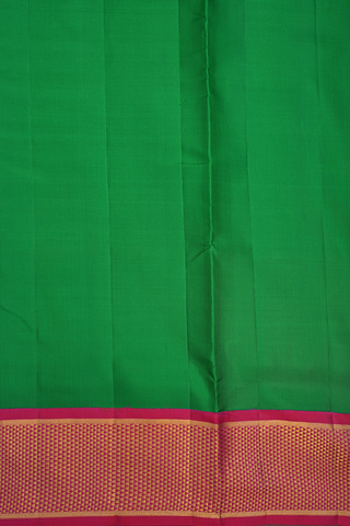 Zari Border Plain Green Kanchipuram Nine Yards Silk Saree