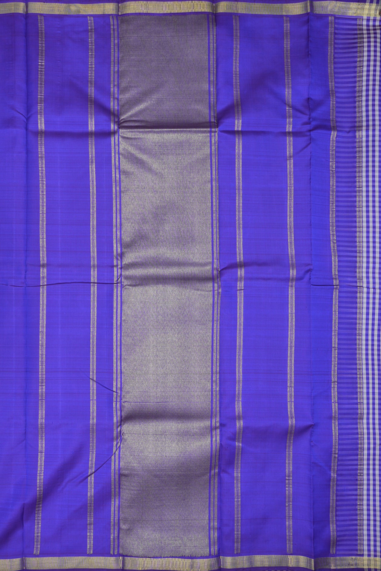 Zari Border Royal Blue And Ivory Kanchipuram Silk Saree – Sundari Silks