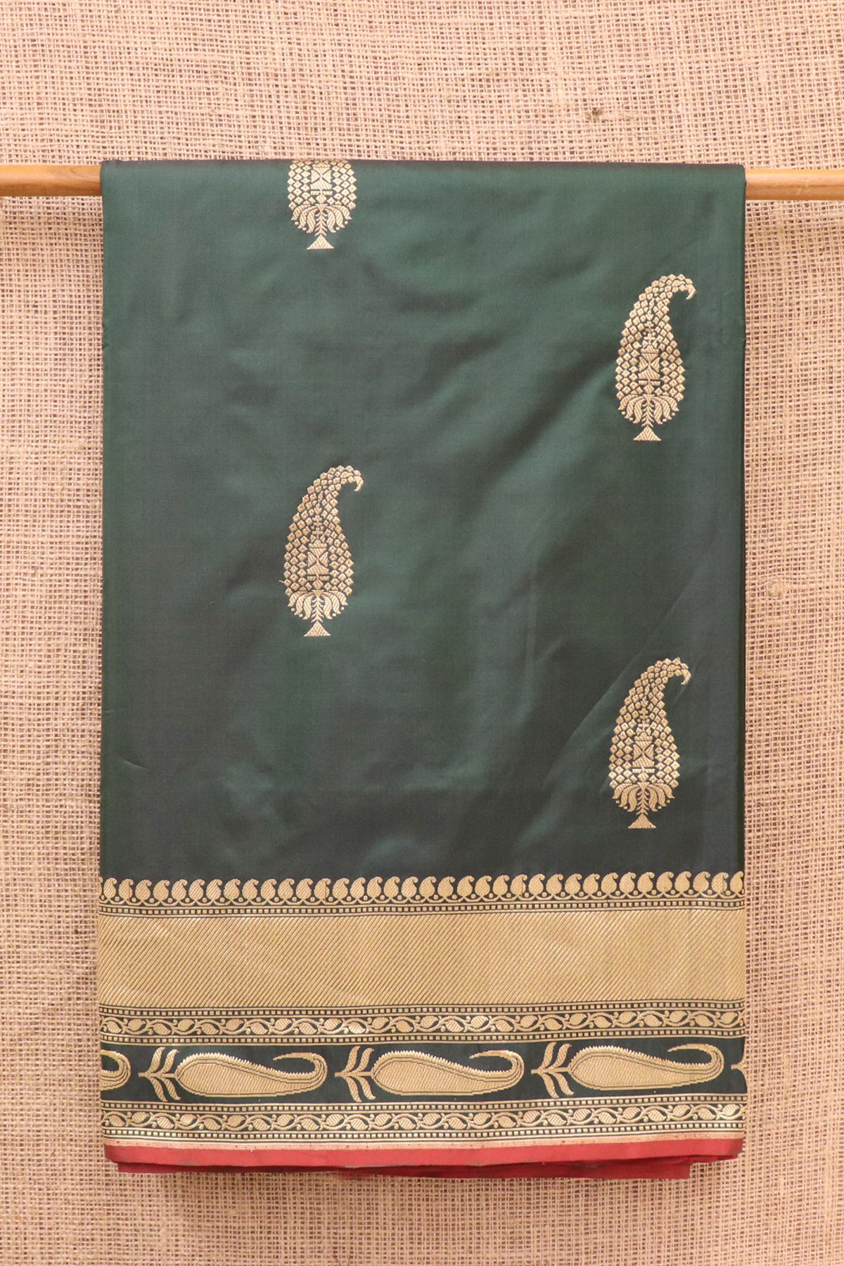 Paisley Zari Motif Green Banaras Silk Saree