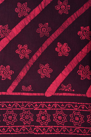 Batik Work Floral Motif Dark Dusty Magenta Sungudi Cotton Saree