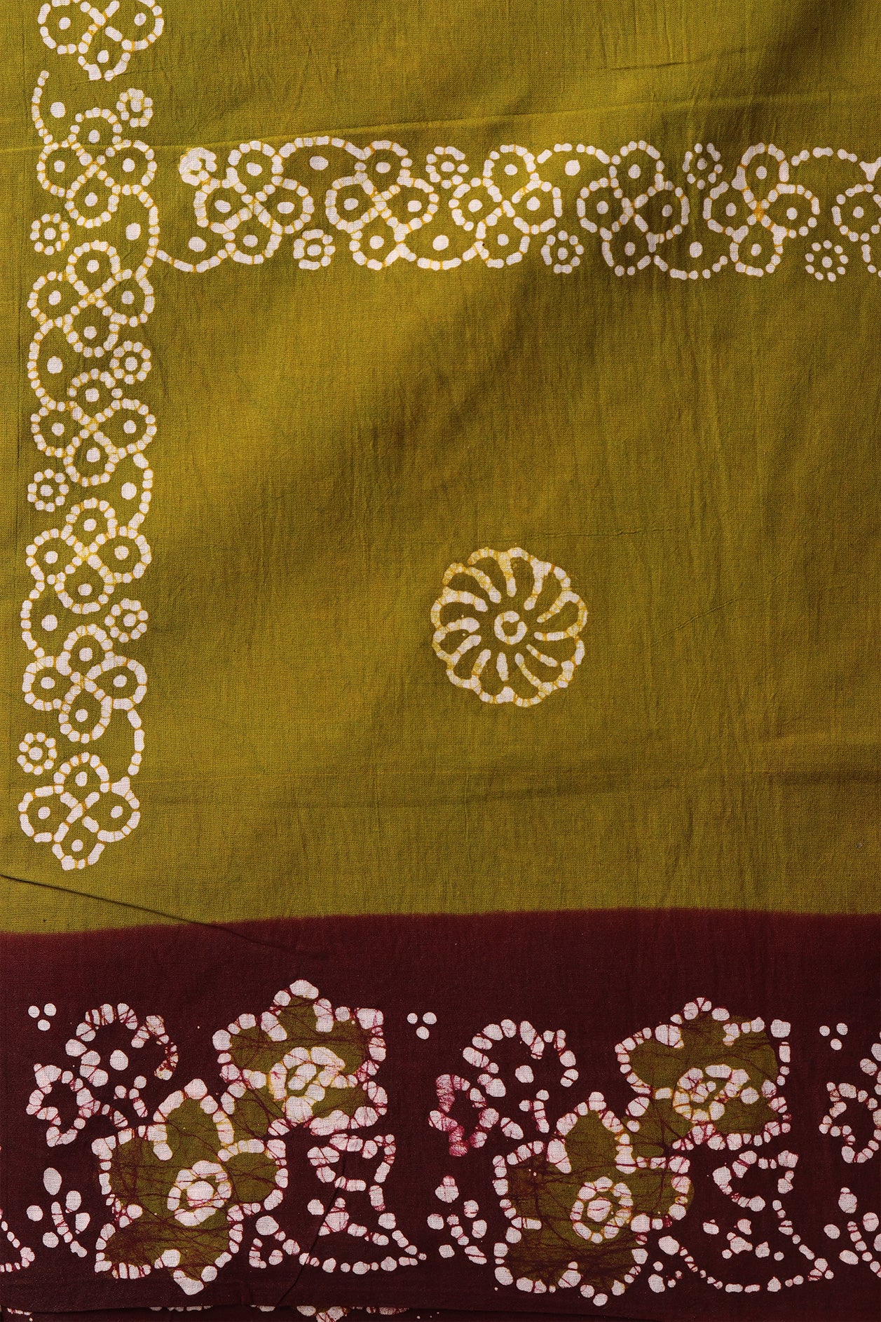 Batik Work With Olive Green Sungudi Cotton Saree