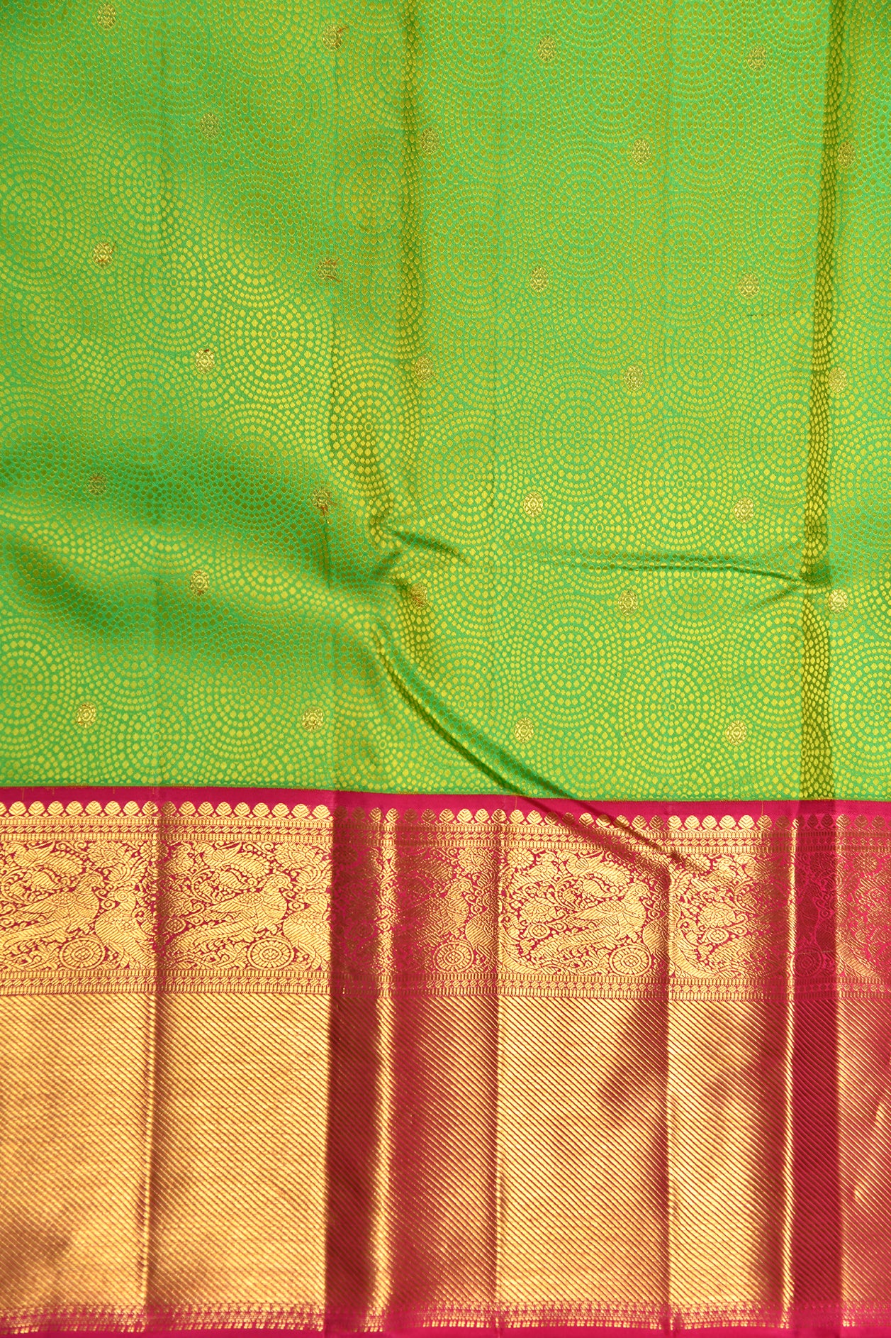 Traditional Big Border With Jacquard Zari Buttis Chartreuse Green Kanchipuram Silk Saree