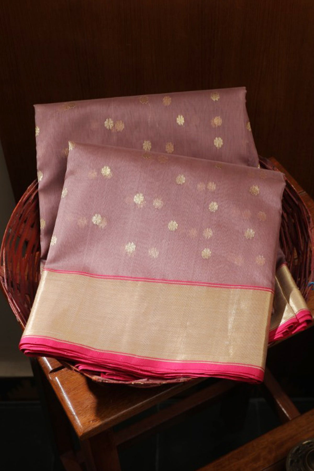 Floral Design Onion Pink Chanderi Silk Saree