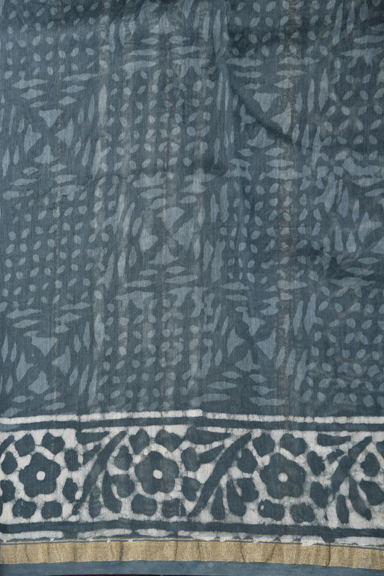 Chevron Design Greyish Blue Maheshwari Cotton Saree