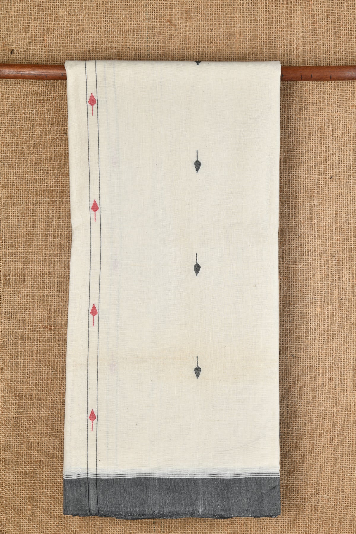 Thread Work Spade Motif Off White Hand Spun Cotton Saree