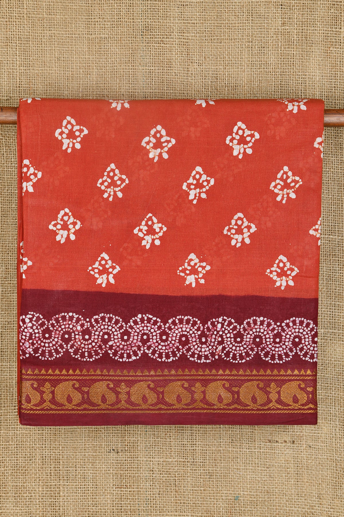 Paisley Border Floral Printed Ochre Red Sungudi Cotton Saree