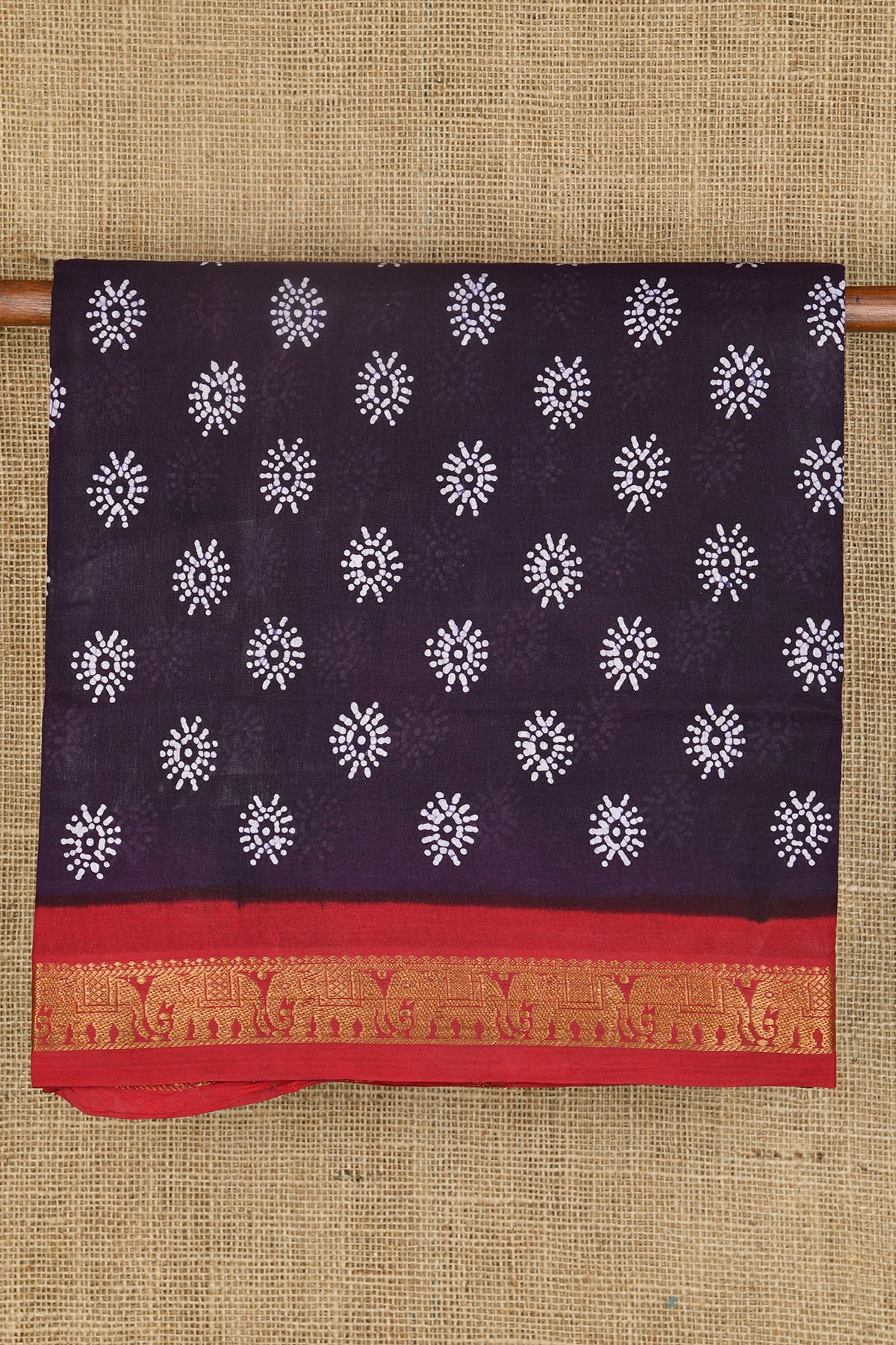 Printed Buttis Plum Violet Sungudi Cotton Saree