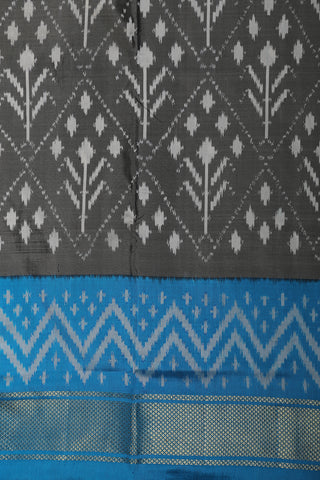 Chevron Border Geometric Design Grey Pochampally Silk Saree