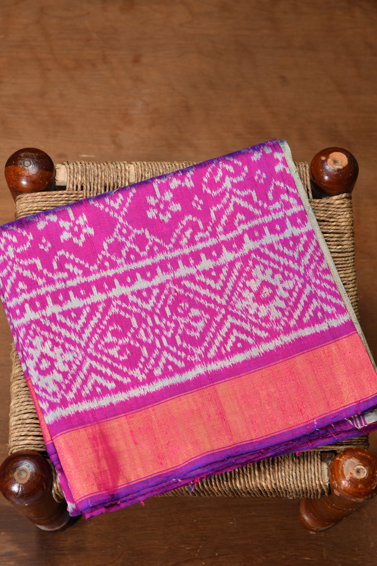 Ikat Design Magenta Raw Silk Weave Patola Silk Saree