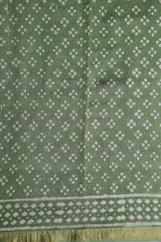 Chevron Border Design Sage Green Maheswari Silk Cotton Saree