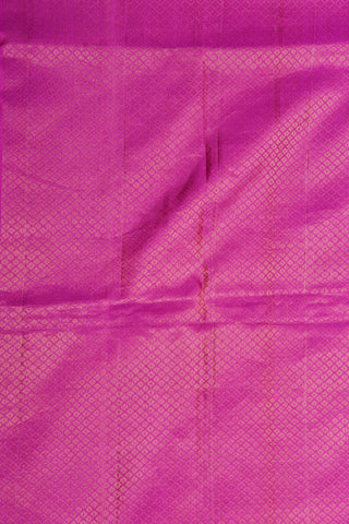 Vertical Linear Zari Design Magenta Soft Silk Saree