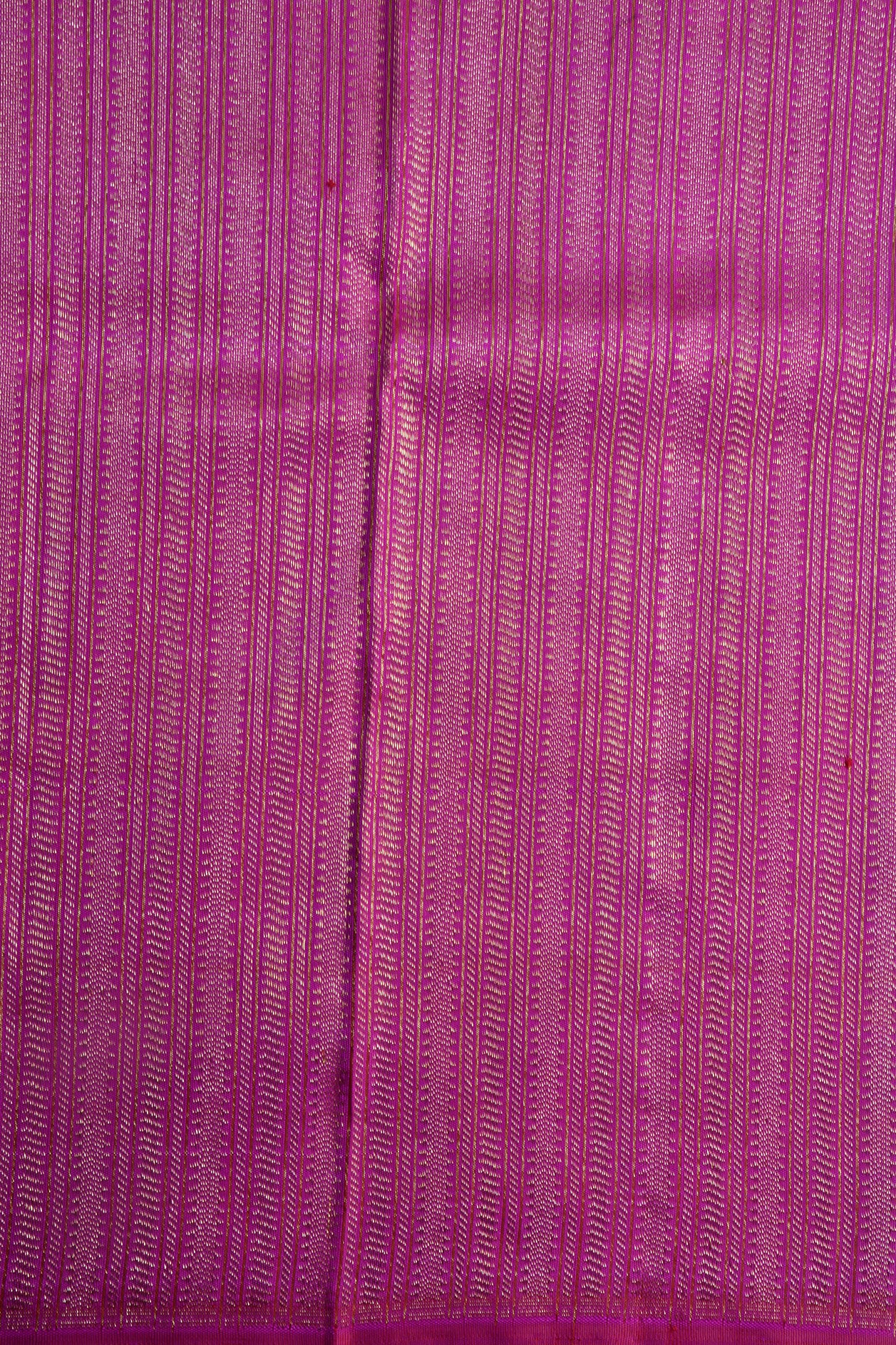Thread Work Pinkish Orange Kanchipuram Silk Saree
